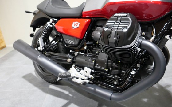 Gebrauchtmotorrad Moto Guzzi V7 Stone Corsa - Bild 5