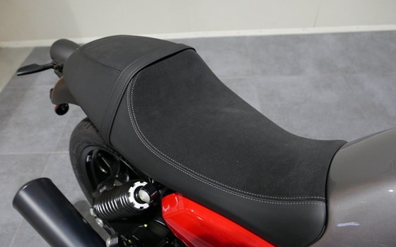 Gebrauchtmotorrad Moto Guzzi V7 Stone Corsa - Bild 8