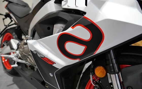 Neufahrzeug Aprilia RS 457 - Bild 13