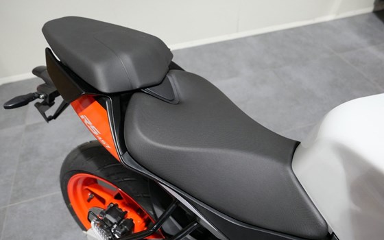 Neufahrzeug Aprilia RS 457 - Bild 17