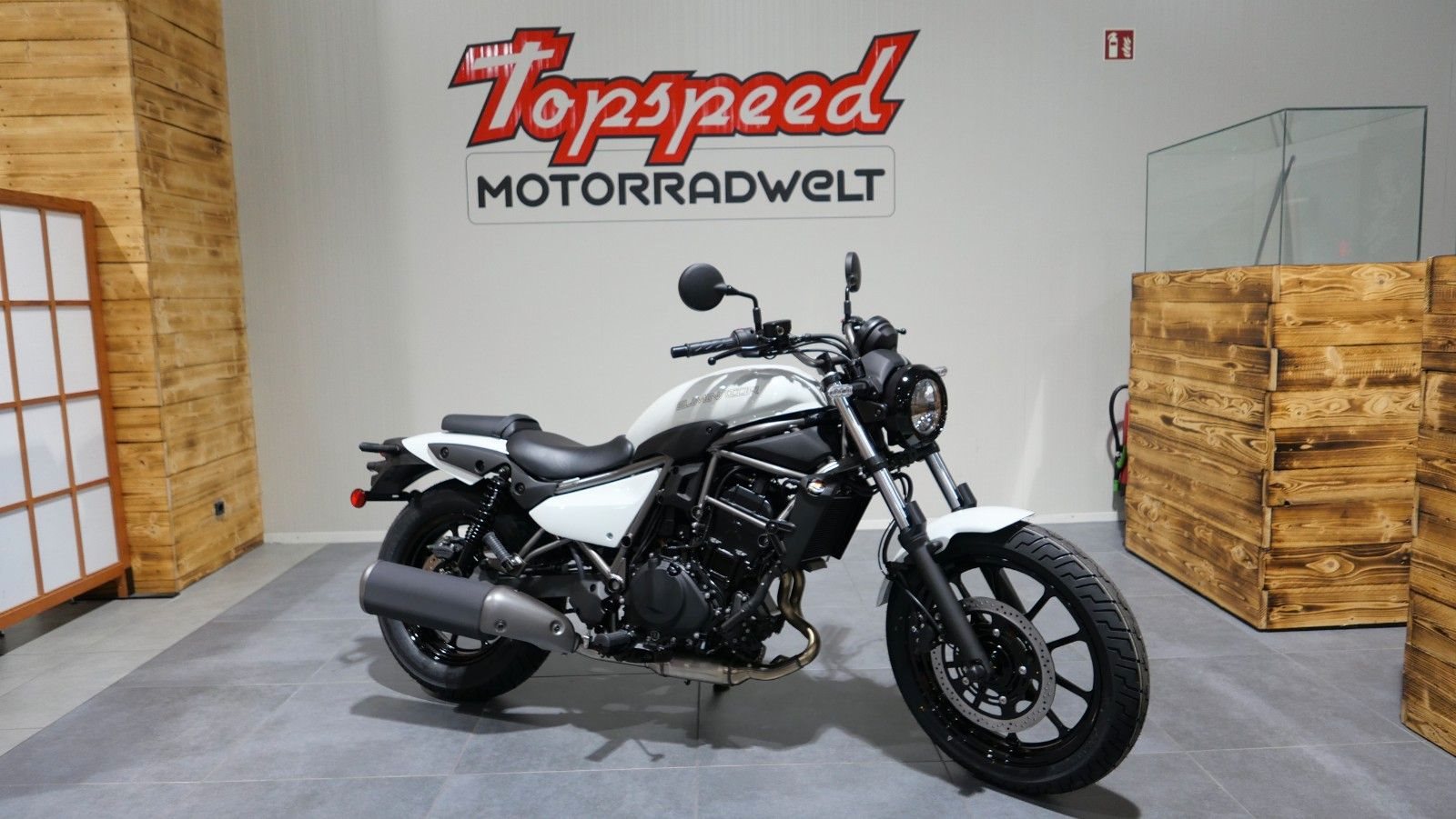 Kawasaki Eliminator 500