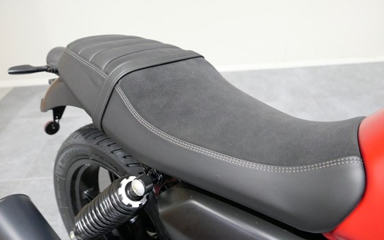 Neufahrzeug Moto Guzzi V7 Stone - Bild 5