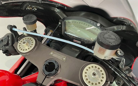 Gebrauchtmotorrad Ducati Desmosedici RR - Bild 10