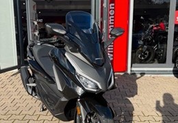 Neumotorrad Honda Forza 350