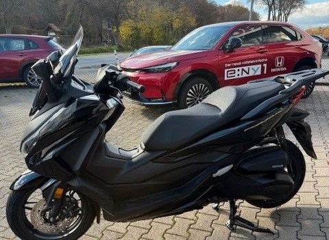 Neufahrzeug Honda Forza 350 - Bild 5