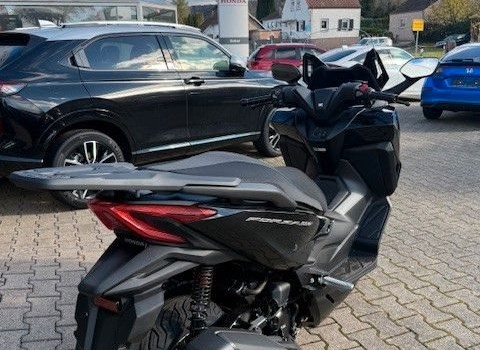 Neufahrzeug Honda Forza 350 - Bild 8