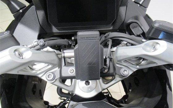 Gebrauchtmotorrad BMW R 1300 RS - Bild 21