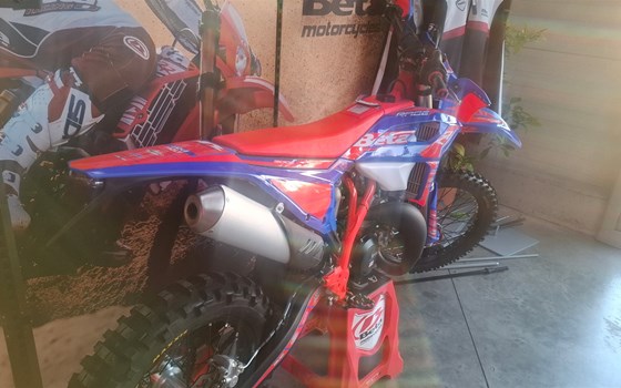 Neufahrzeug Beta RR 2T 300 - Bild 12