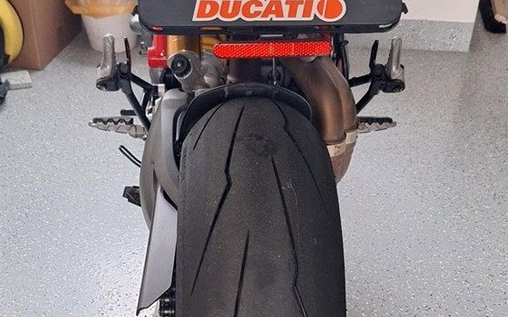 Gebrauchtmotorrad Ducati Hypermotard 950 SP - Bild 9