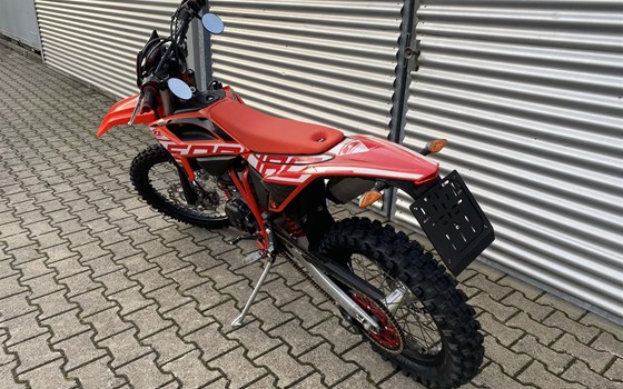 Gebrauchtmotorrad Beta RR 125 4T LC Enduro - Bild 4