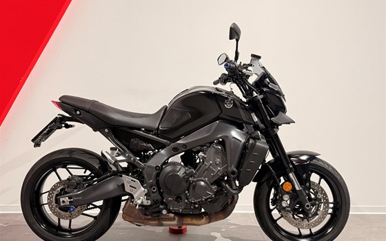 Gebrauchtmotorrad Yamaha MT-09 - Bild 1
