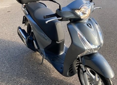 Gebrauchtmotorrad Honda SH125i - Bild 2