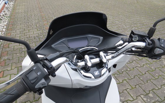 Gebrauchtmotorrad Honda PCX125 - Bild 5