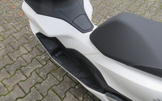 Gebrauchtmotorrad Honda PCX125 - Bild 6