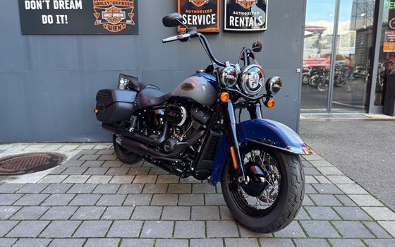 Gebrauchtmotorrad Harley-Davidson Softail Heritage Classic 114 FLHCS - Bild 1