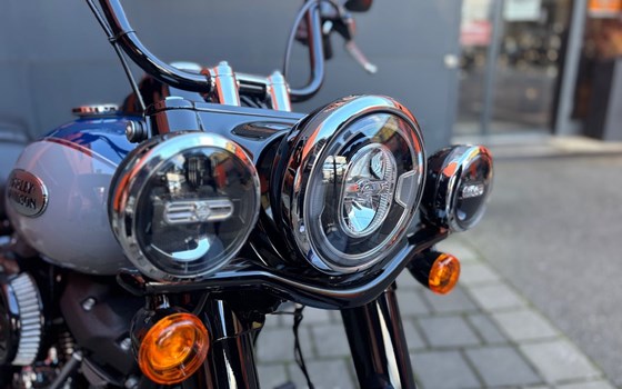 Gebrauchtmotorrad Harley-Davidson Softail Heritage Classic 114 FLHCS - Bild 6