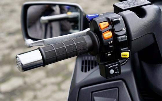 Gebrauchtmotorrad Suzuki Burgman 650 Executive - Bild 7