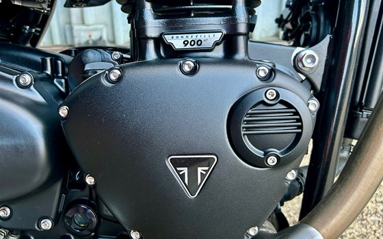 Motorrad Occasion Triumph Street Twin - Bild 7