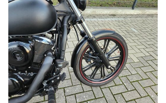 Gebrauchtmotorrad Kawasaki VN 900 Custom - Bild 10