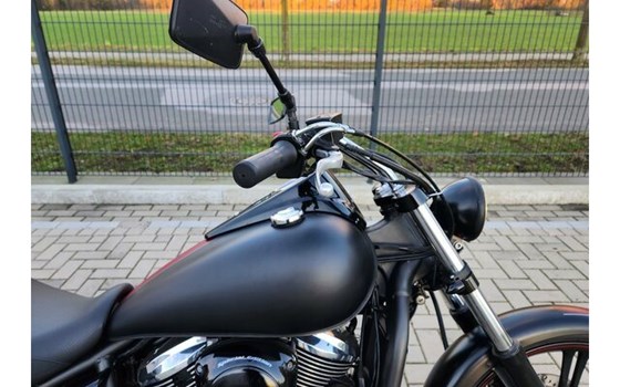 Gebrauchtmotorrad Kawasaki VN 900 Custom - Bild 6