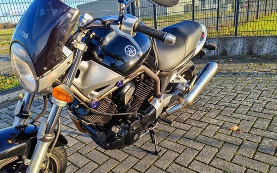 Gebrauchtmotorrad Yamaha BT 1100 Bulldog - Bild 4
