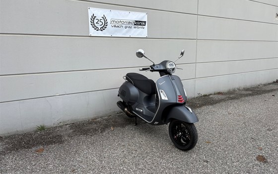 Gebrauchtmotorrad Vespa GTS 125 Super Sport - Bild 4