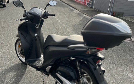 Gebrauchtmotorrad Honda SH125i - Bild 5