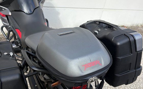 Gebrauchtmotorrad Triumph Tiger 800 - Bild 8