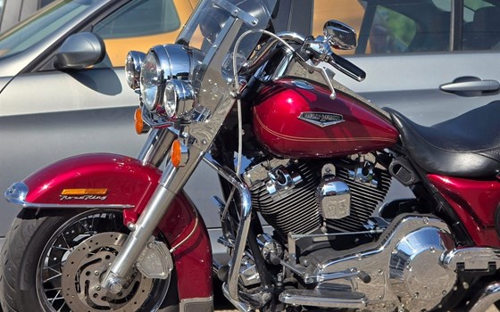 Gebrauchtmotorrad Harley-Davidson Road King Classic FLHRC - Bild 5