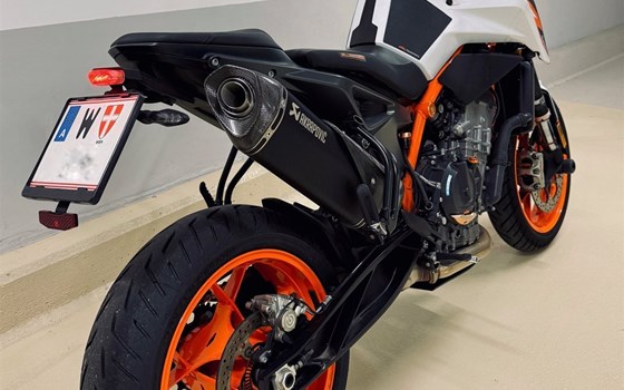 Gebrauchtmotorrad KTM 890 Duke R - Bild 3