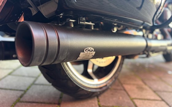 Gebrauchtmotorrad Harley-Davidson Street Glide Ultra - Bild 4