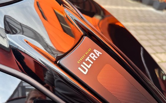 Gebrauchtmotorrad Harley-Davidson Street Glide Ultra - Bild 9