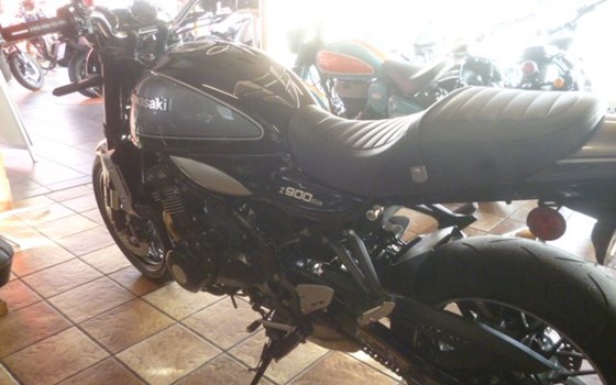 Gebrauchtmotorrad Kawasaki Z900 RS - Bild 2