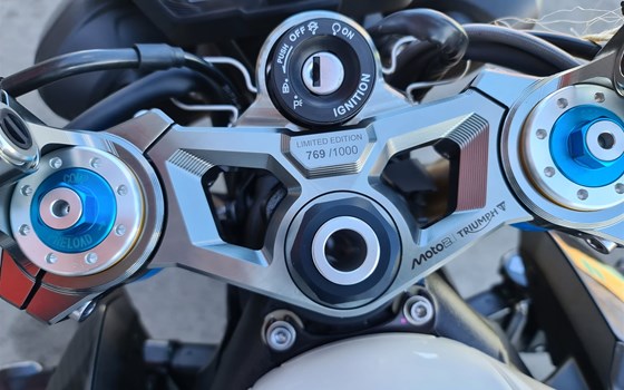 Neufahrzeug Triumph Street Triple 765 Moto2 Edition - Bild 10