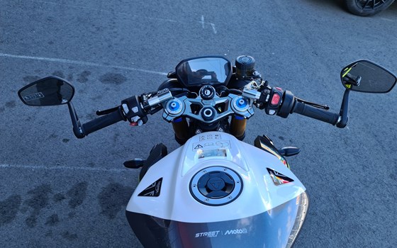 Neufahrzeug Triumph Street Triple 765 Moto2 Edition - Bild 9