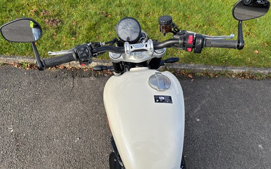 Gebrauchtmotorrad Triumph Speed Twin 1200 - Bild 4