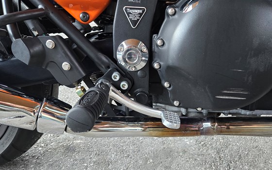 Gebrauchtmotorrad Triumph Thunderbird Sport - Bild 8