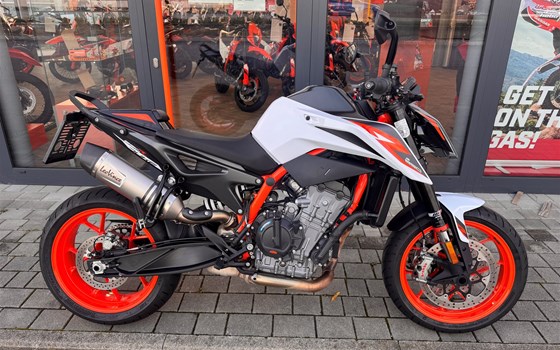 Gebrauchtmotorrad KTM 890 Duke R - Bild 2