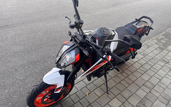 Gebrauchtmotorrad KTM 890 Duke R - Bild 5