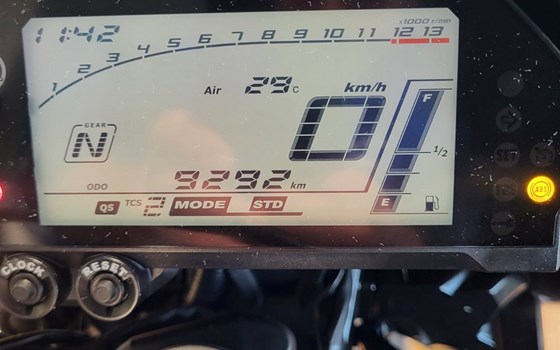 Gebrauchtmotorrad Yamaha MT-10 - Bild 7