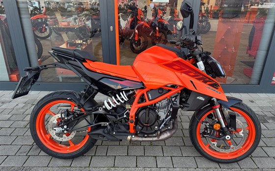 Gebrauchtmotorrad KTM 390 Duke - Bild 2