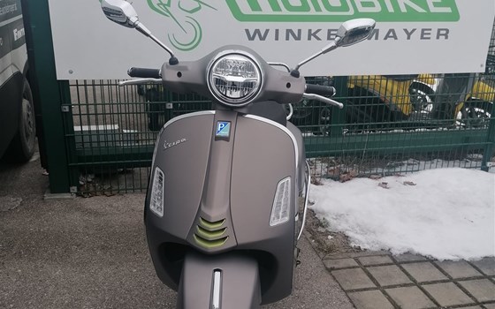 Gebrauchtmotorrad Vespa GTS 125 Supertech iGET - Bild 1