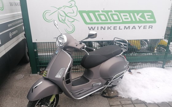 Gebrauchtmotorrad Vespa GTS 125 Supertech iGET - Bild 3