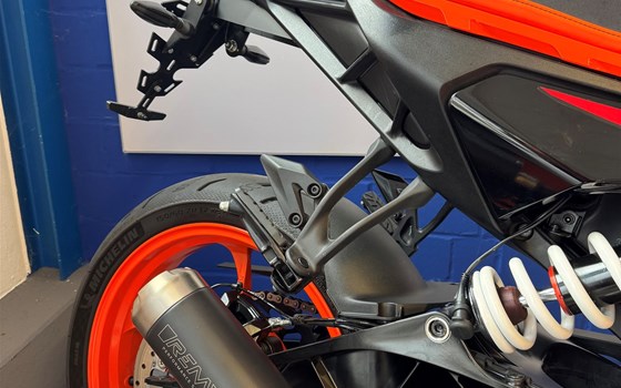Gebrauchtmotorrad KTM 390 Duke - Bild 2
