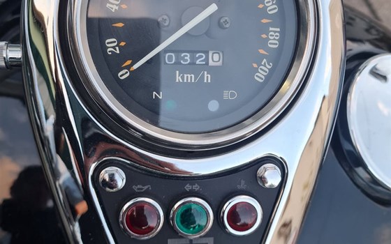 Gebrauchtmotorrad Kawasaki VN 800 Classic - Bild 4