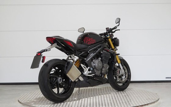 Gebrauchtmotorrad Triumph Speed Triple 1200 RS - Bild 7