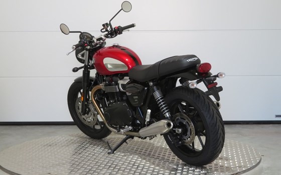 Gebrauchtmotorrad Triumph Speed Twin 900 - Bild 7