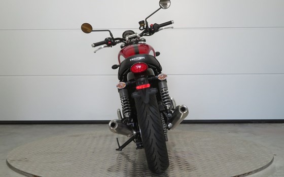 Gebrauchtmotorrad Triumph Speed Twin 900 - Bild 8