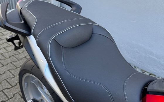 Gebrauchtmotorrad Honda VFR 1200 F - Bild 6