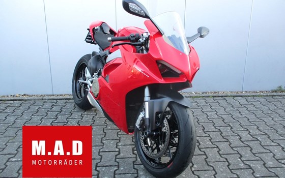Gebrauchtmotorrad Ducati Panigale V4 - Bild 1